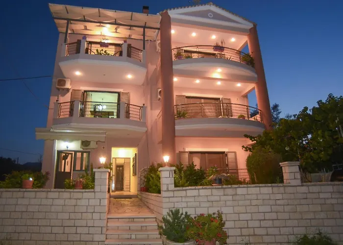 Marys Homes Appartement *